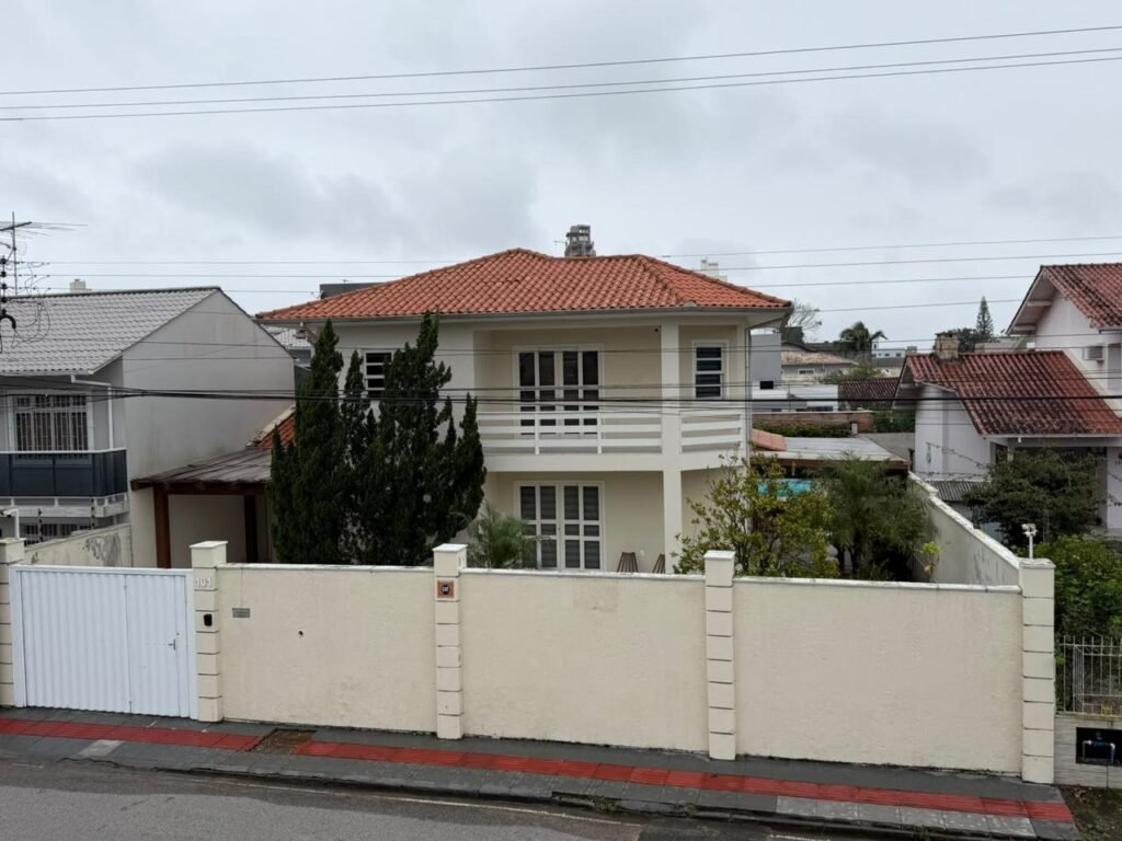 Casa 3 quartos 232 m² – Centro, Palhoça — foto 1